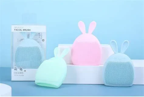 Dụng cụ rửa mặt cầm tay là gì? "Bảo bối" không thể thiếu trong quy trình skincare
