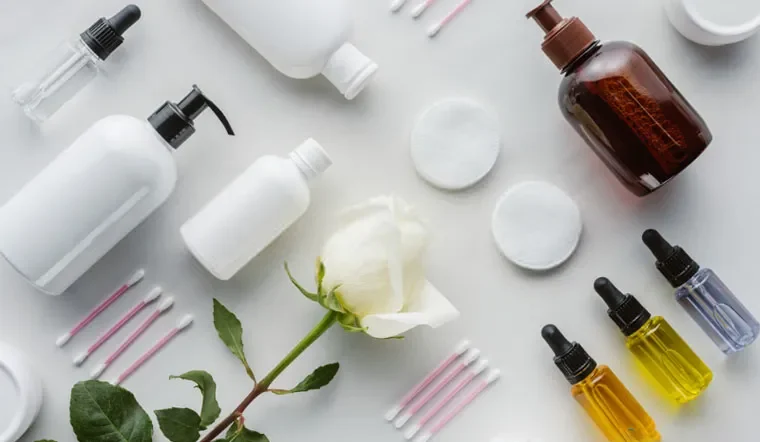 Mỹ phẩm có hương liệu là gì và tại sao chúng lại "thơm" đến vậy?