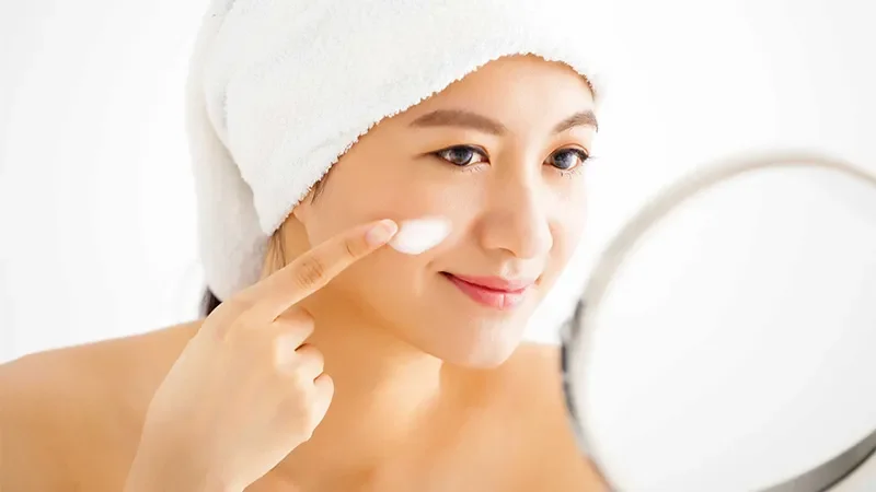 "Nằm Lòng" Cách Tẩy Trang Cho Da Khô Đúng Chuẩn